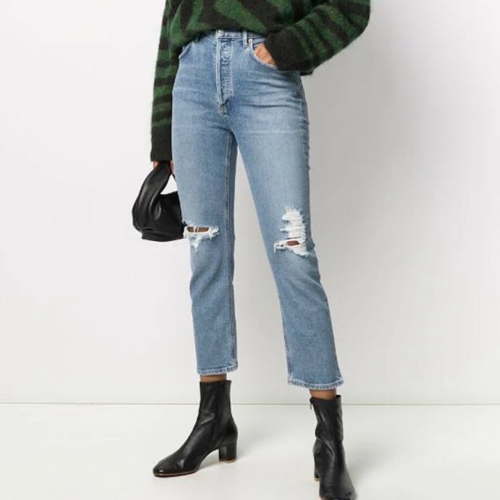 AGolde “Riley” High Rise Straight Cropped Jean. Medium Wash Destroy. Size 26/2